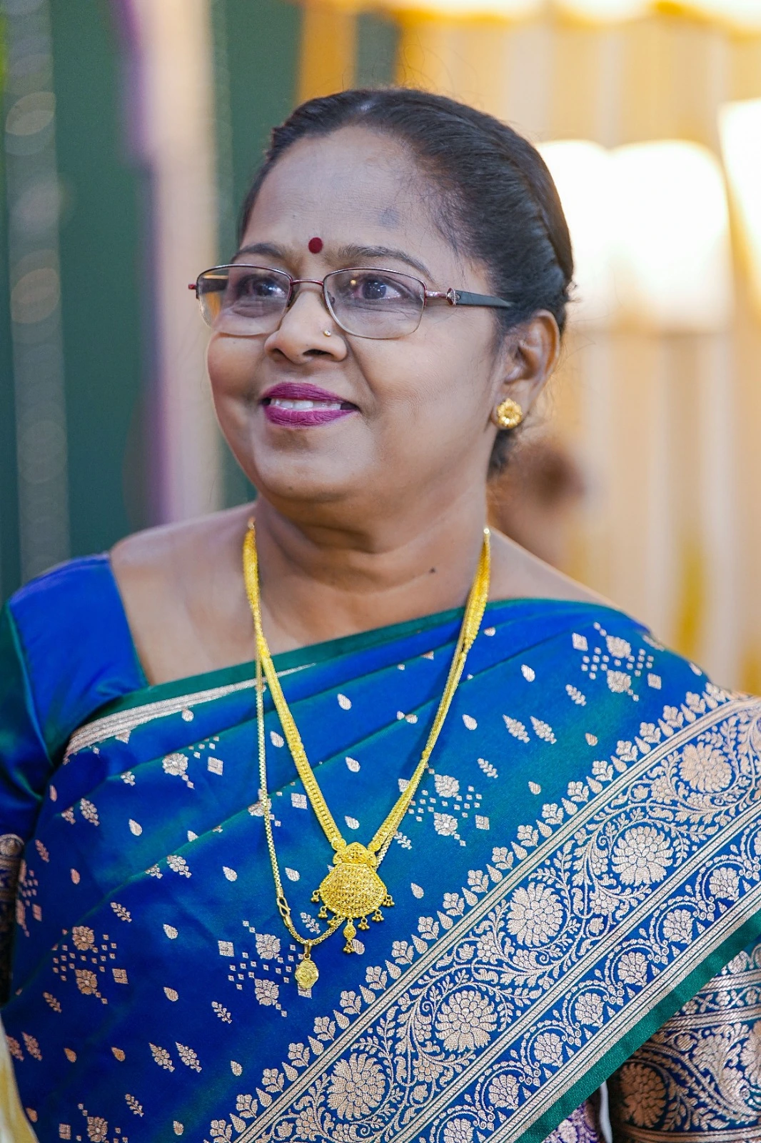 rashmi narkar - marathi tutor